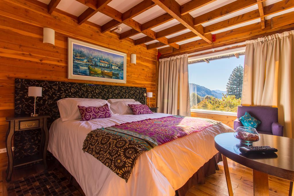 Faraway Hotel Villa La Angostura Exterior photo